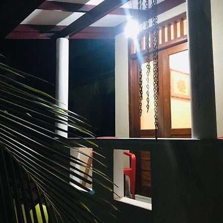 Lasindu Guest อาฮานกามา ภายนอก รูปภาพ