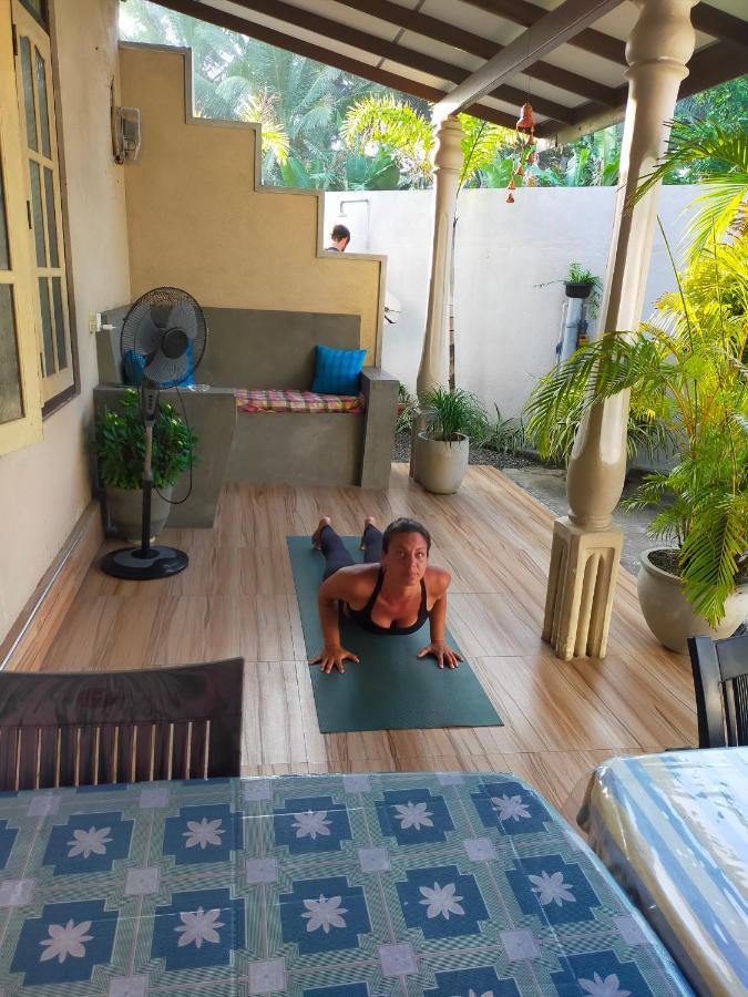 Lasindu Guest อาฮานกามา ภายนอก รูปภาพ