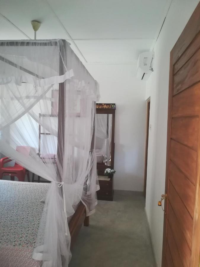 Lasindu Guest อาฮานกามา ภายนอก รูปภาพ